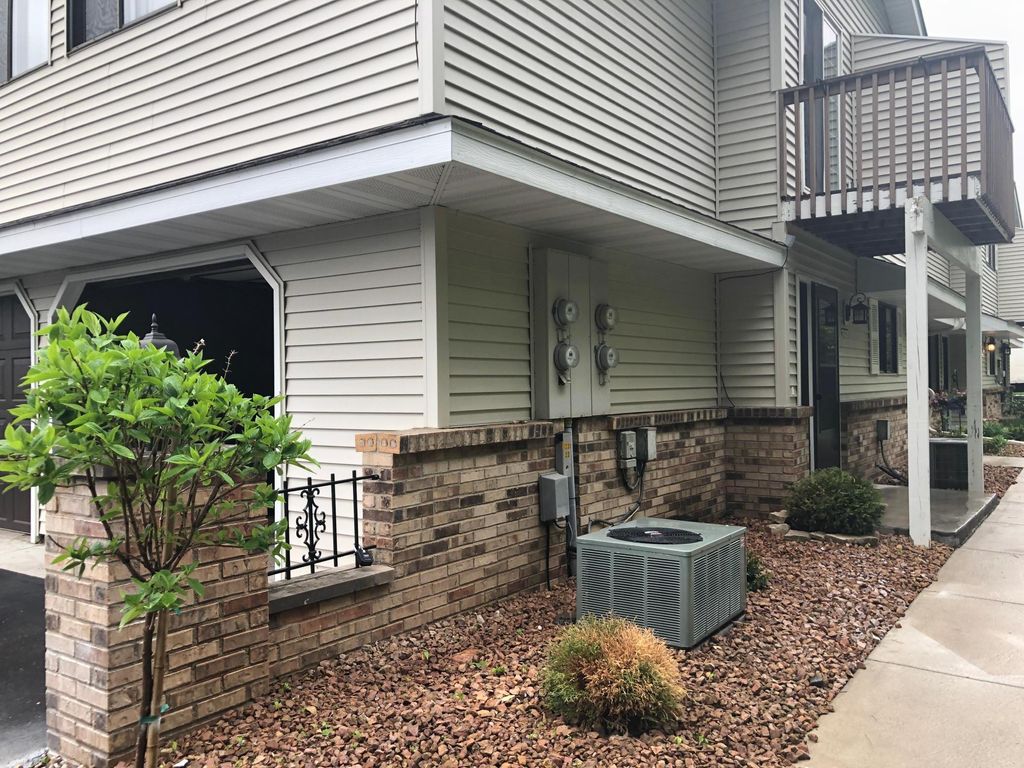 Photo of 7626 Wedgewood Court N, Maple Grove, MN 55311 (MLS # 7021002)