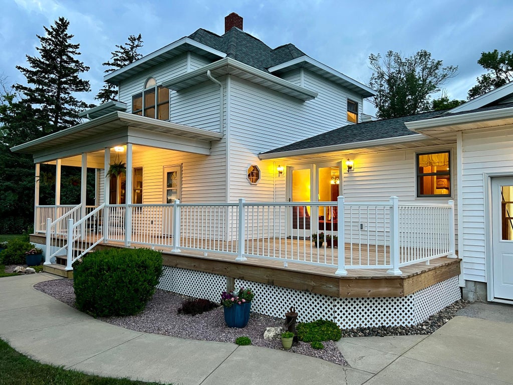 Photo of 4060 50th Avenue NW, Montevideo, MN 56265 (MLS # 7148377)