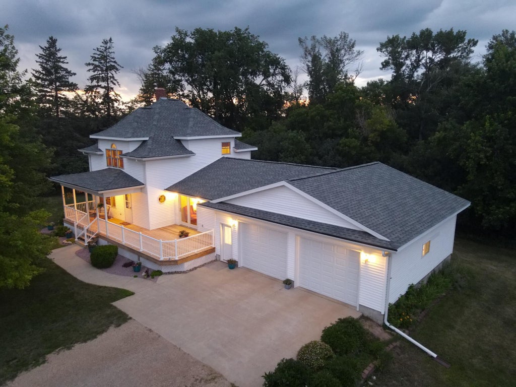 Photo of 4060 50th Avenue NW, Montevideo, MN 56265 (MLS # 7148377)