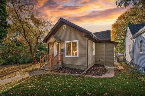 628 Iowa Avenue E Saint Paul MN 55130