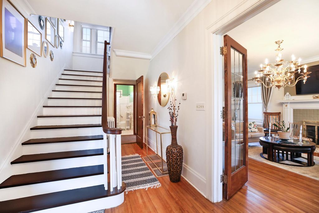 Photo of 929 Elm Avenue E, Waseca, MN 56093 (MLS # 7008822)