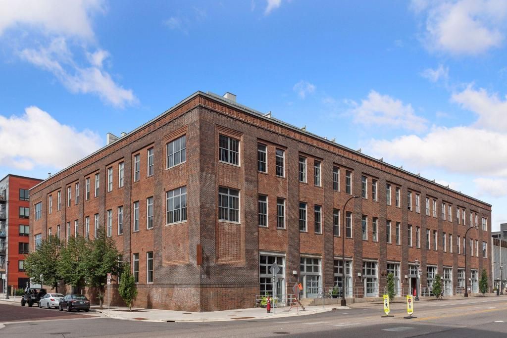 Photo of 801 Washington Avenue N #212, Minneapolis, MN 55401 (MLS # 7065330)