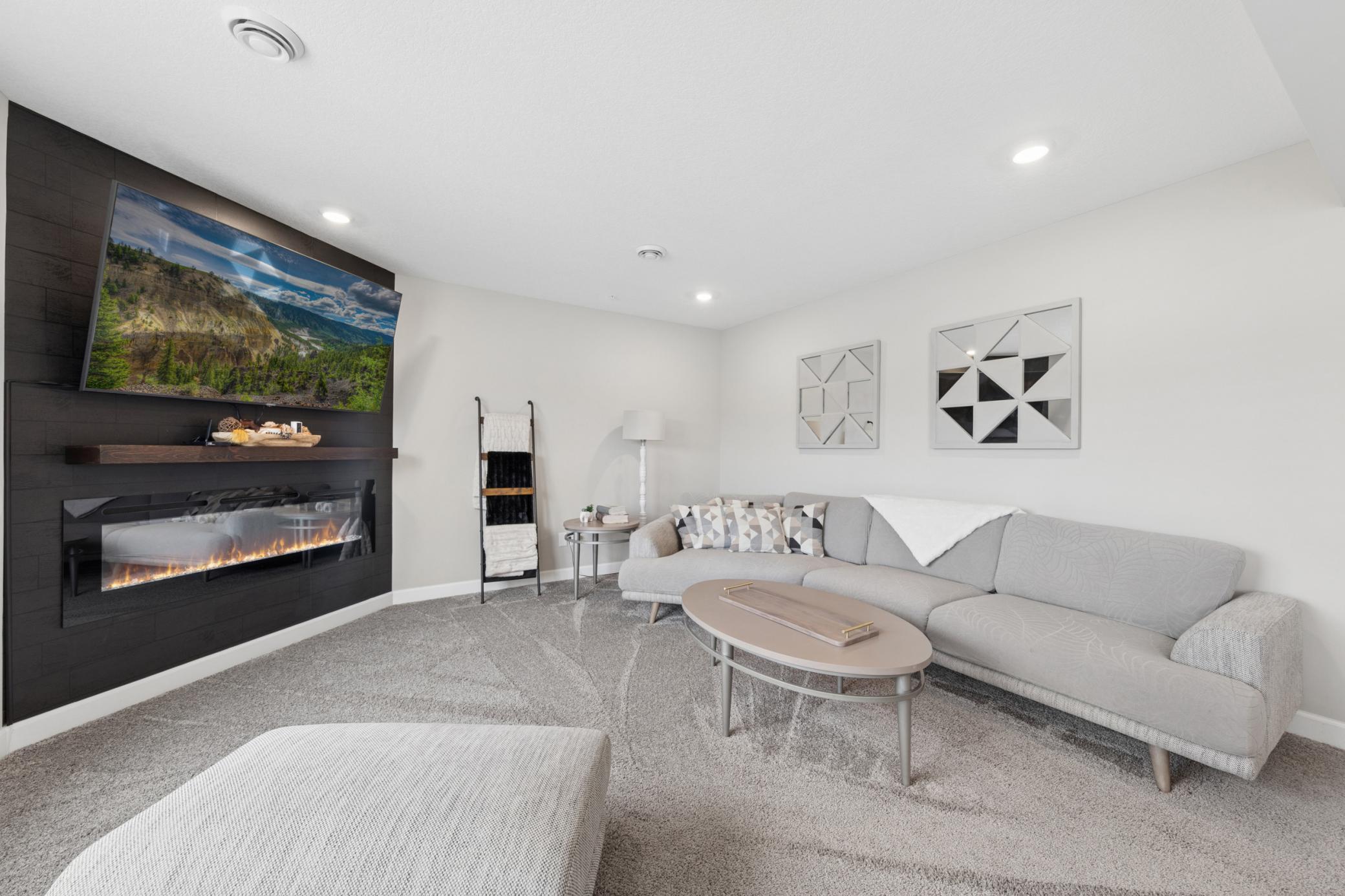 8077 150th Place NW