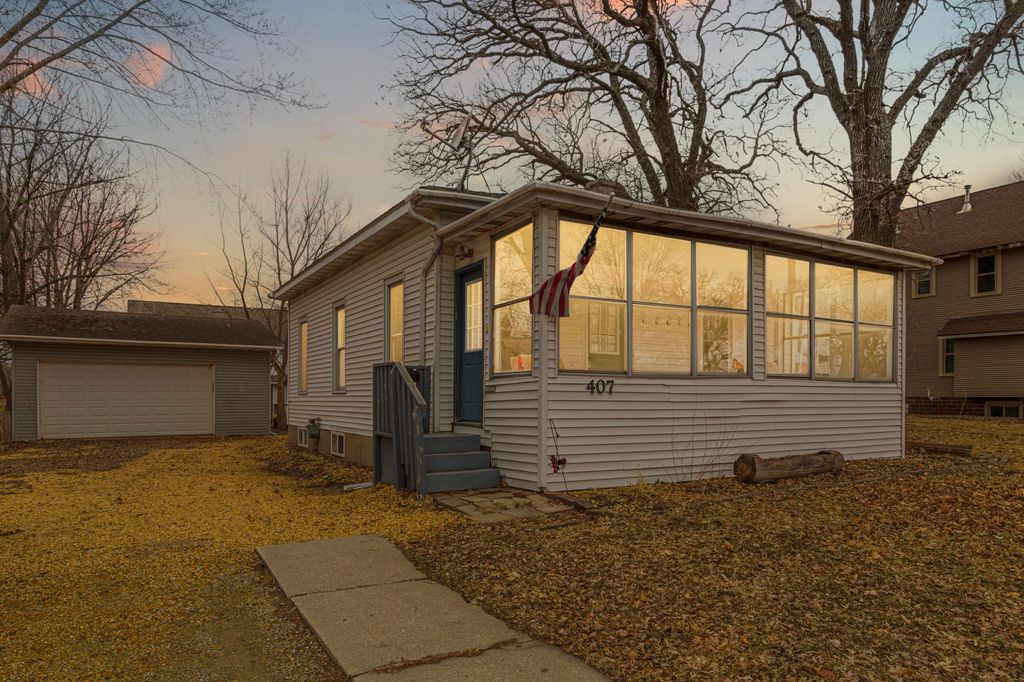 Photo of 407 3rd Street NE, Waseca, MN 56093 (MLS # 7030612)