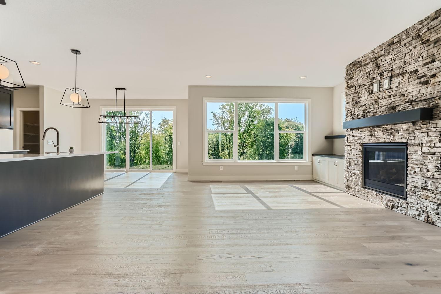 7329 Agate Trail