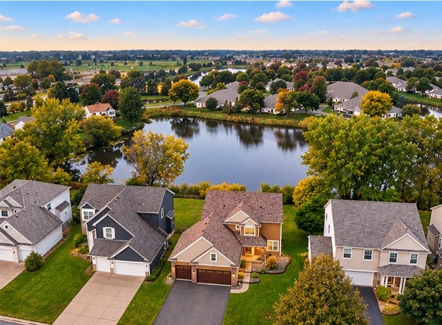 10996 Nassau Circle NE