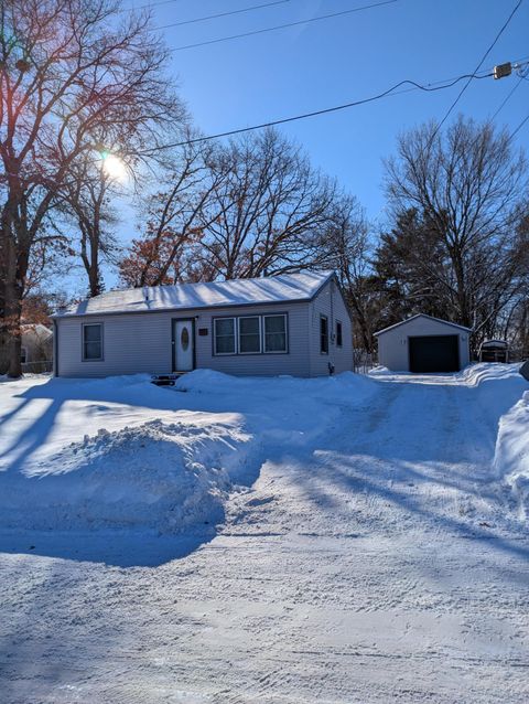 35 West Road Circle Pines MN 55014