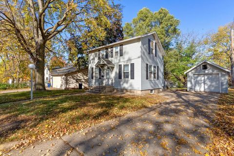 Photo of 218 10th Street NW, Faribault, MN 55021 (MLS # 6805284)