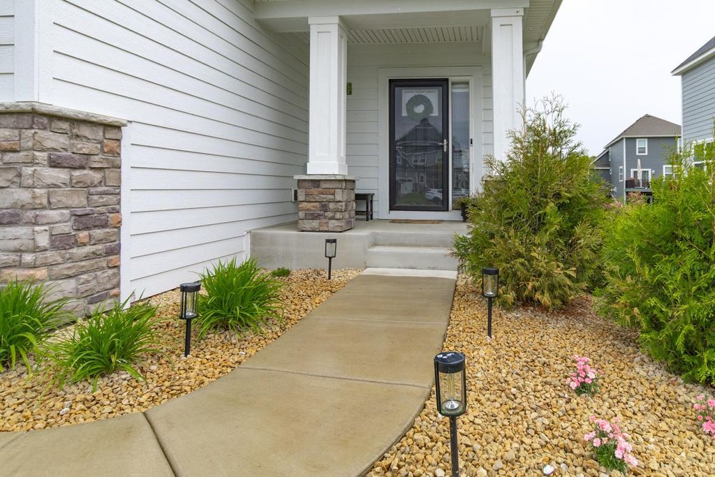 Photo of 10852 Harbor Lane N, Maple Grove, MN 55369 (MLS # 7069861)