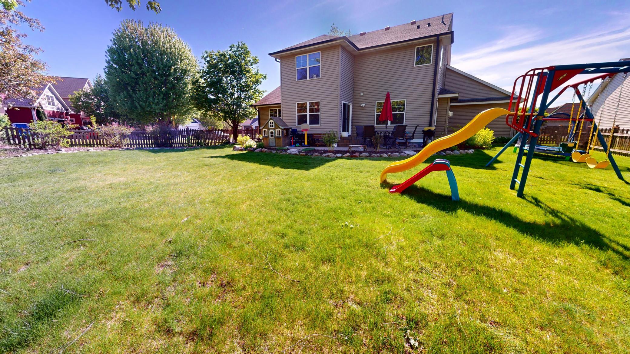 5884 Pintail Lane