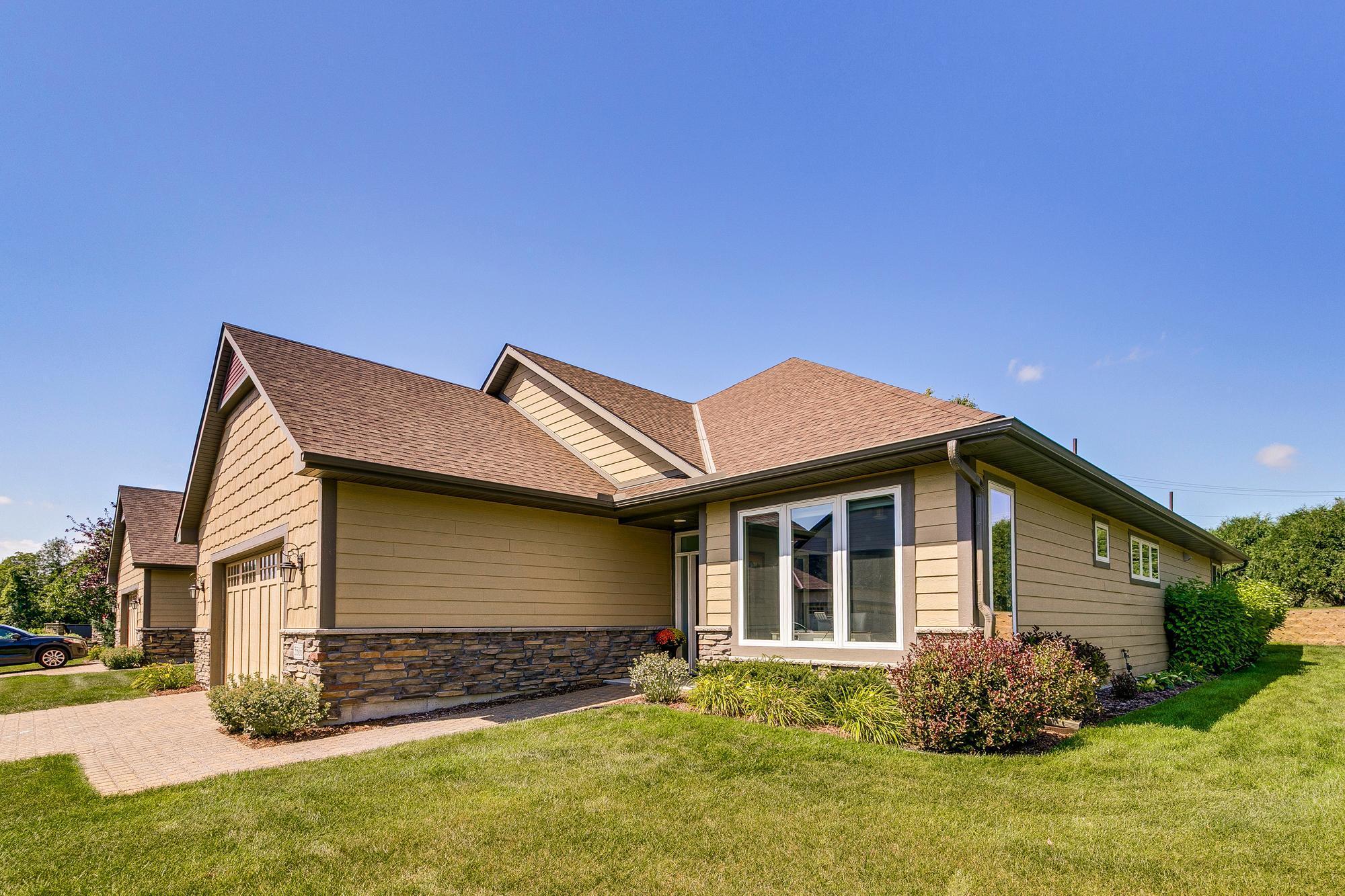 3586 Crystal Bay Lane NW