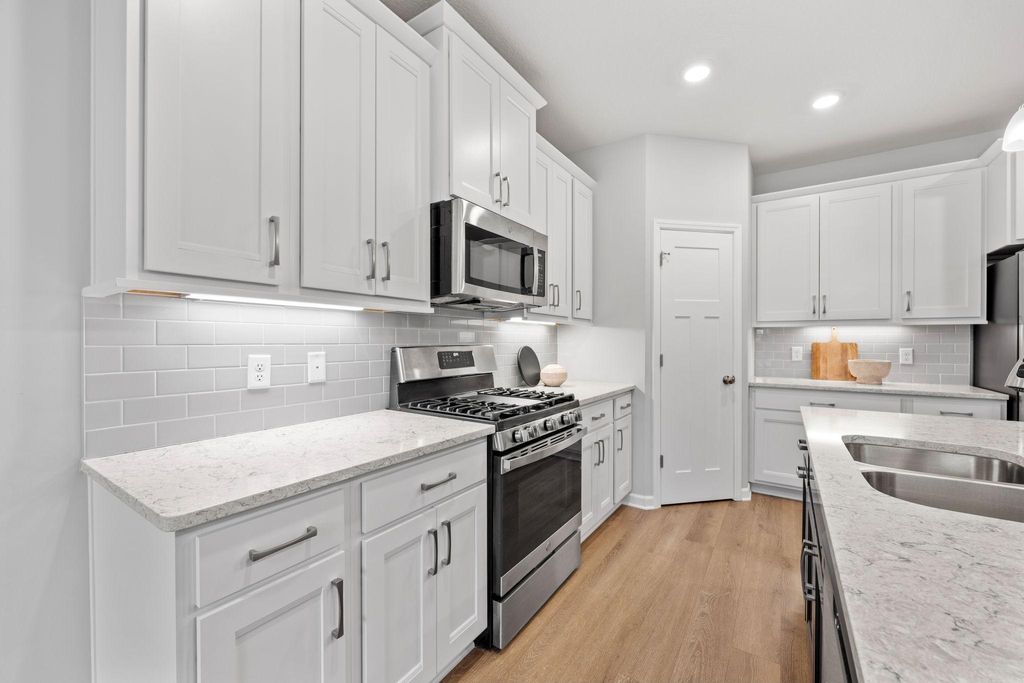 Photo of 14366 Kingsview Lane N, Dayton, MN 55327 (MLS # 7002948)