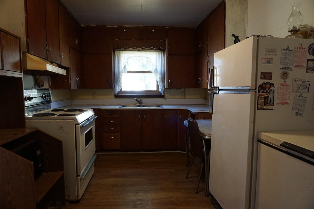 Photo of 608 4th Street SE, Barnesville, MN 56514 (MLS # 7162253)