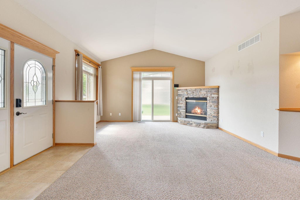 Photo of 4121 Trumpeter Drive SE, Rochester, MN 55904 (MLS # 7153908)