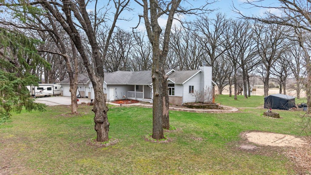 Photo of 4137 Sylvan Court SE, Rochester, MN 55904 (MLS # 7054518)