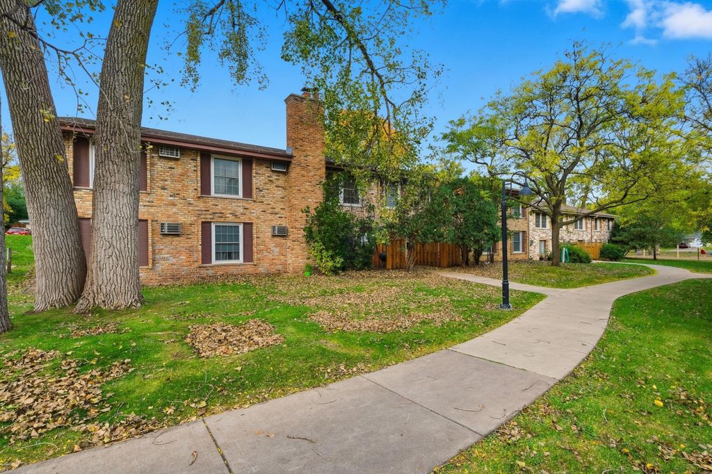 Photo of 4648 Cedar Lake Road S #3, Saint Louis Park, MN 55416 (MLS # 6823442)