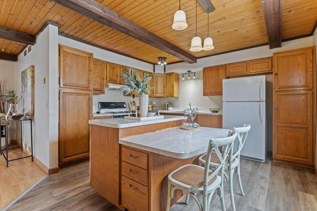 Photo of 417 Oliver Avenue N, Minneapolis, MN 55405 (MLS # 7024455)