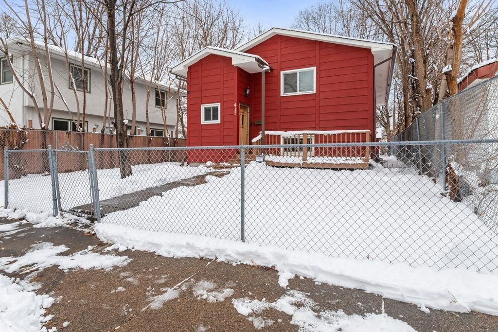 Photo of 417 Oliver Avenue N, Minneapolis, MN 55405 (MLS # 7024455)