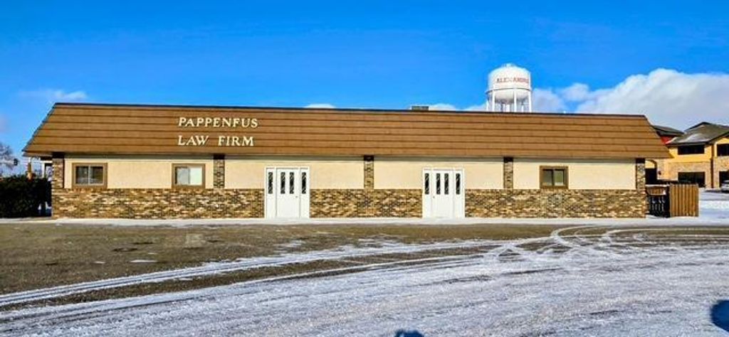 Photo of 2304 S Broadway Street, Alexandria, MN 56308 (MLS # 7011757)