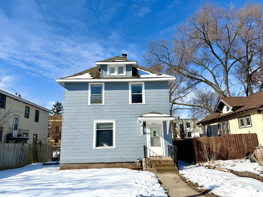 Photo of 3932 Elliot Avenue, Minneapolis, MN 55407 (MLS # 7028750)