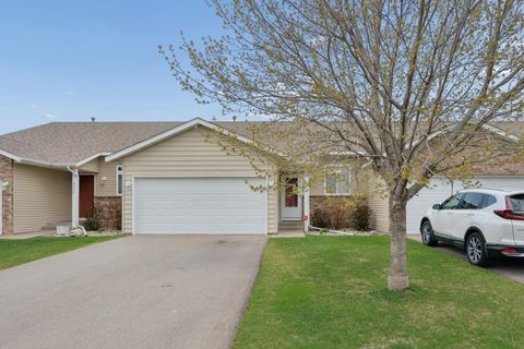 4207 Rymark Court Shakopee MN 55379