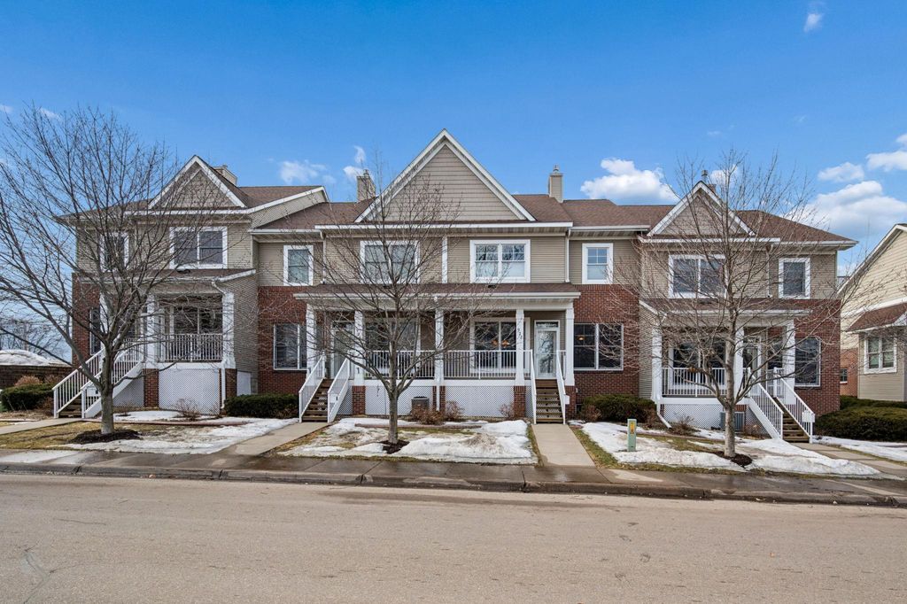 Photo of 922 Ramsey Street, Hastings, MN 55033 (MLS # 7002481)