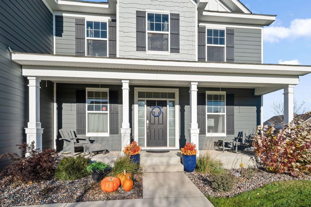 Photo of 3863 Founders Path, Chaska, MN 55318 (MLS # 7002483)