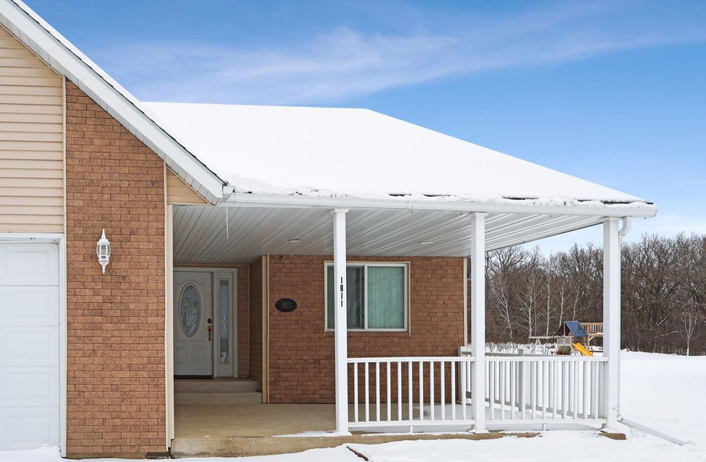 Photo of 1811 Summer Lane NE, Alexandria, MN 56308 (MLS # 6824305)