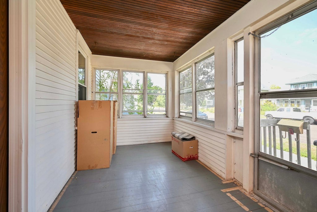Photo of 317 E Howard Street, Winona, MN 55987 (MLS # 7139441)