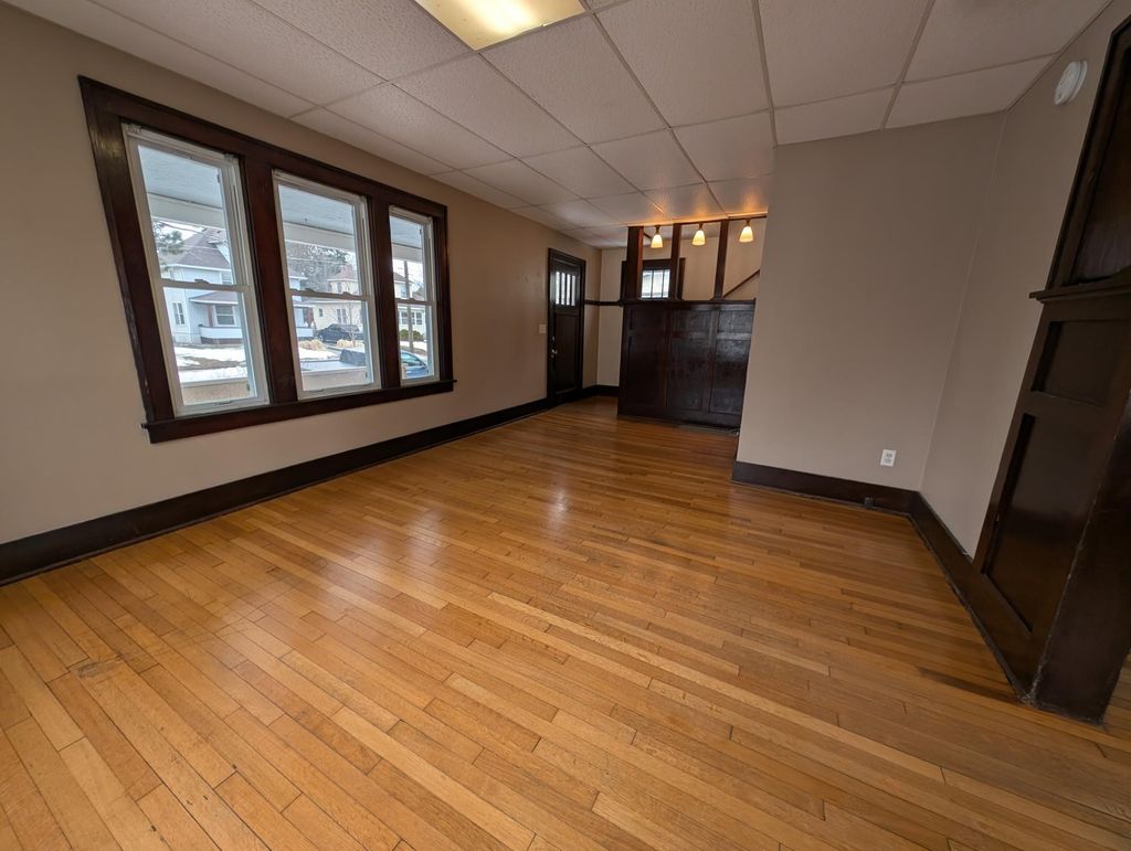 Photo of 404 9th Avenue NE, Rochester, MN 55906 (MLS # 7040531)