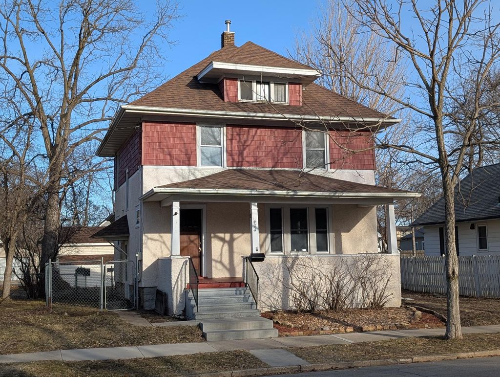 Photo of 404 9th Avenue NE, Rochester, MN 55906 (MLS # 7040531)