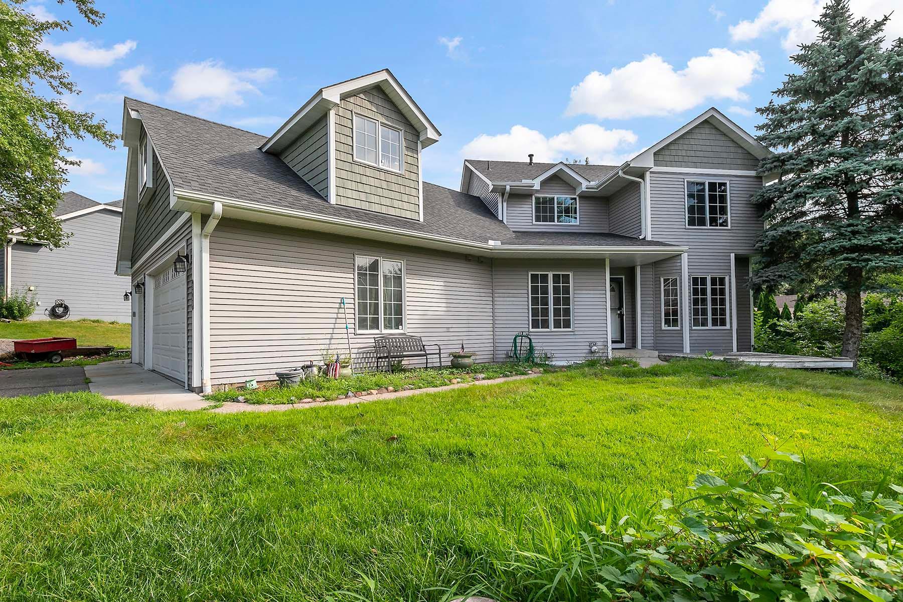 3960 Versailles Court