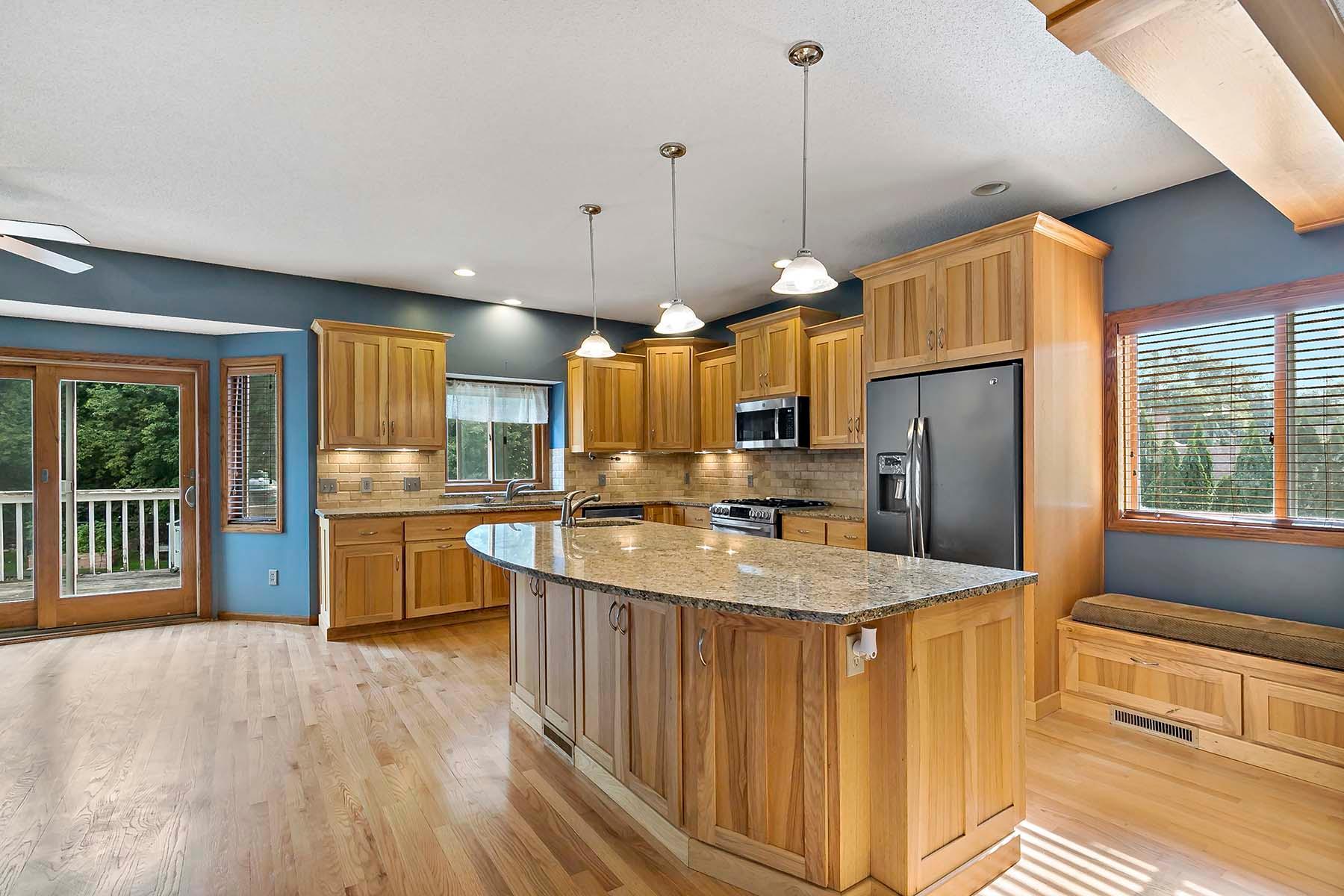 3960 Versailles Court