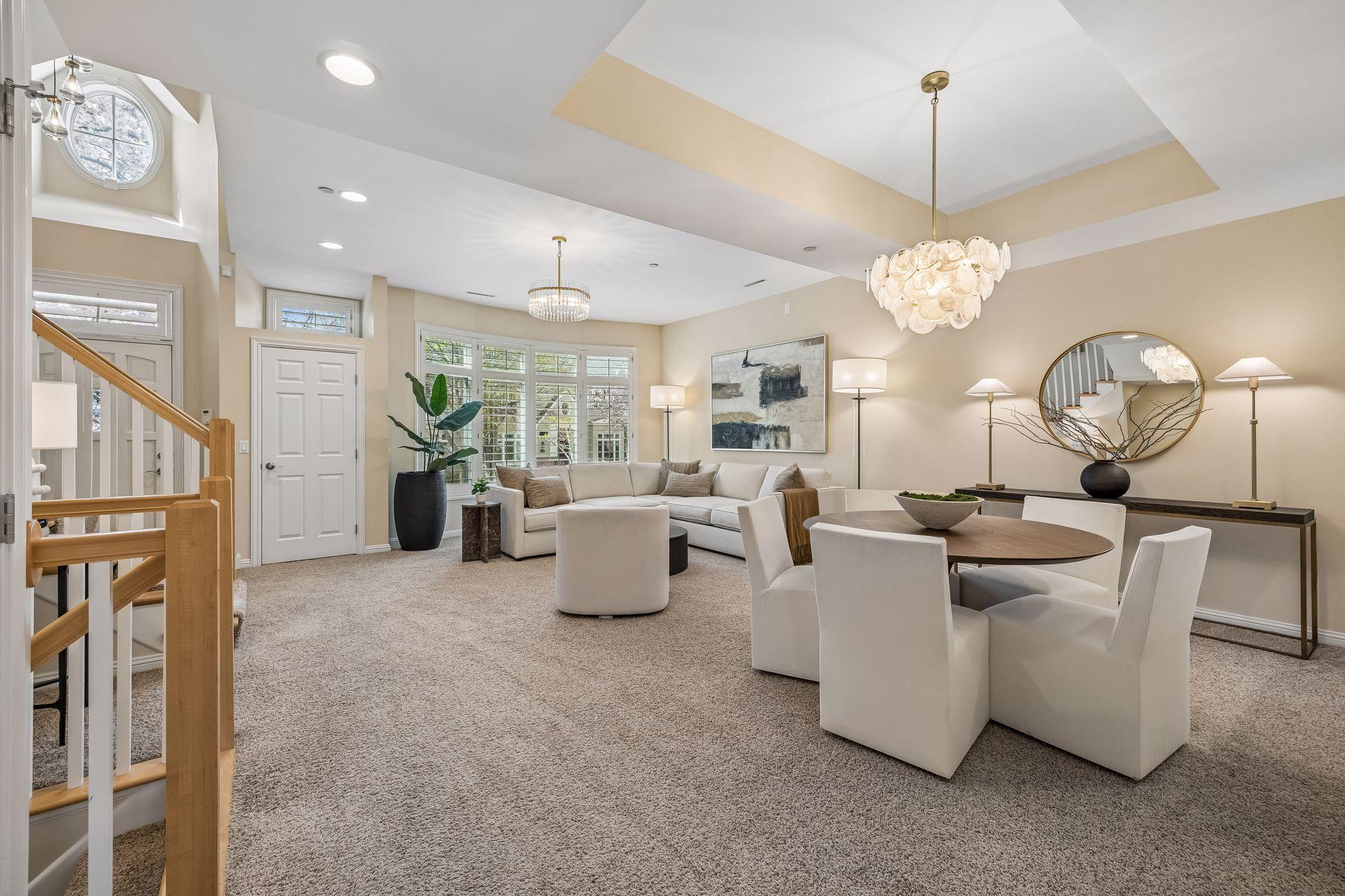 513 Coventry Lane