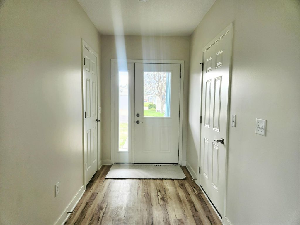 Photo of 4222 Fern Avenue SE, Rochester, MN 55904 (MLS # 7069131)
