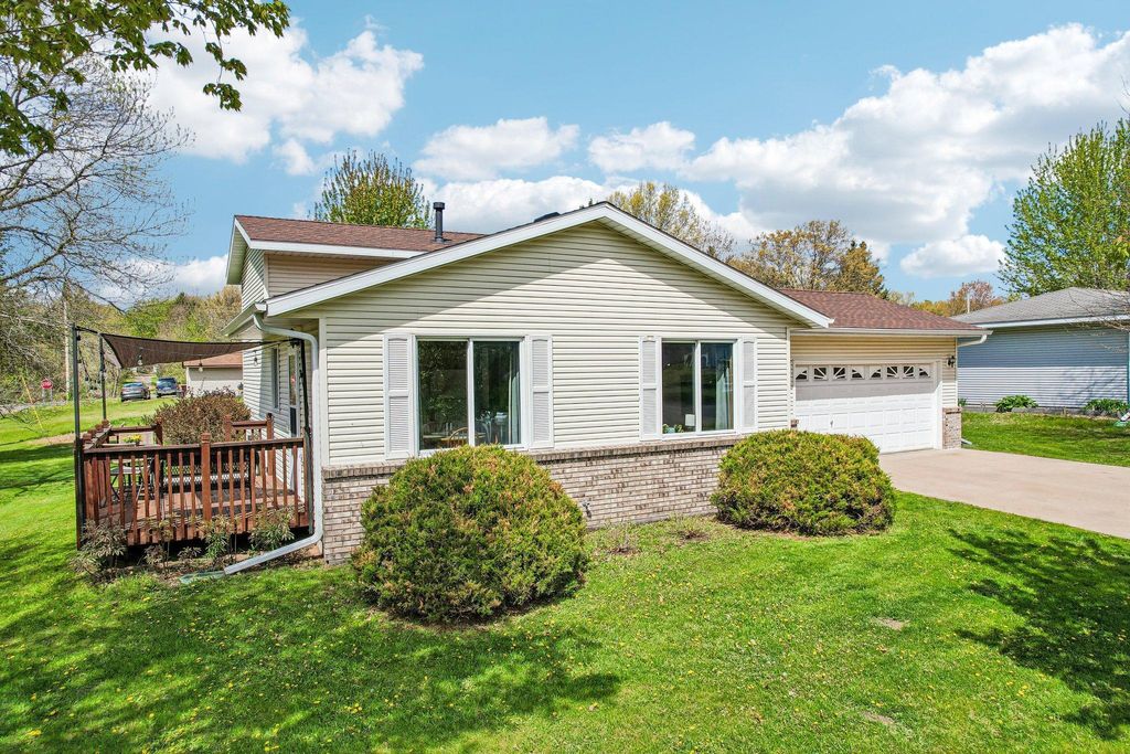 Photo of 931 Chestnut Street, Taylors Falls, MN 55084 (MLS # 7092260)