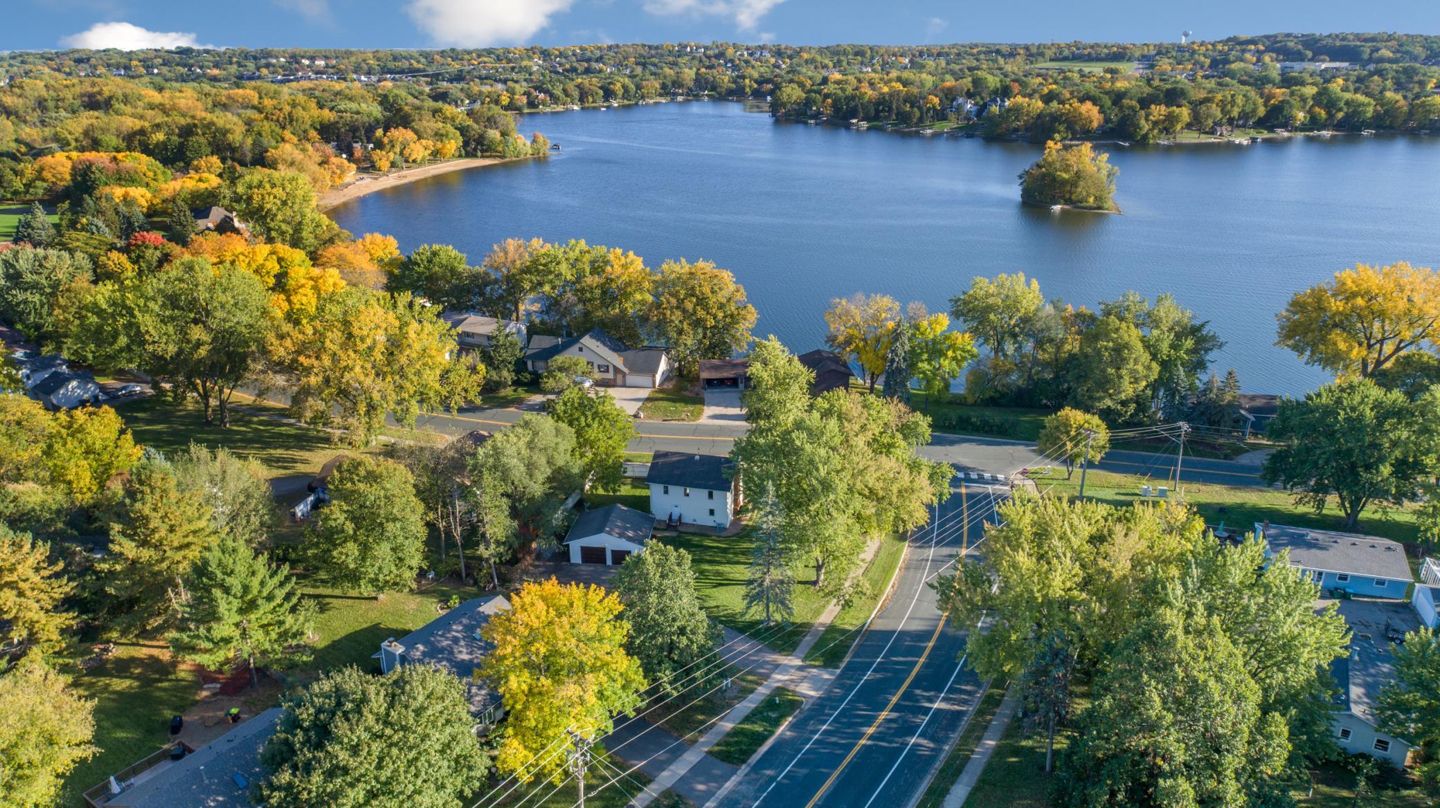 800 Crystal Lake Road E