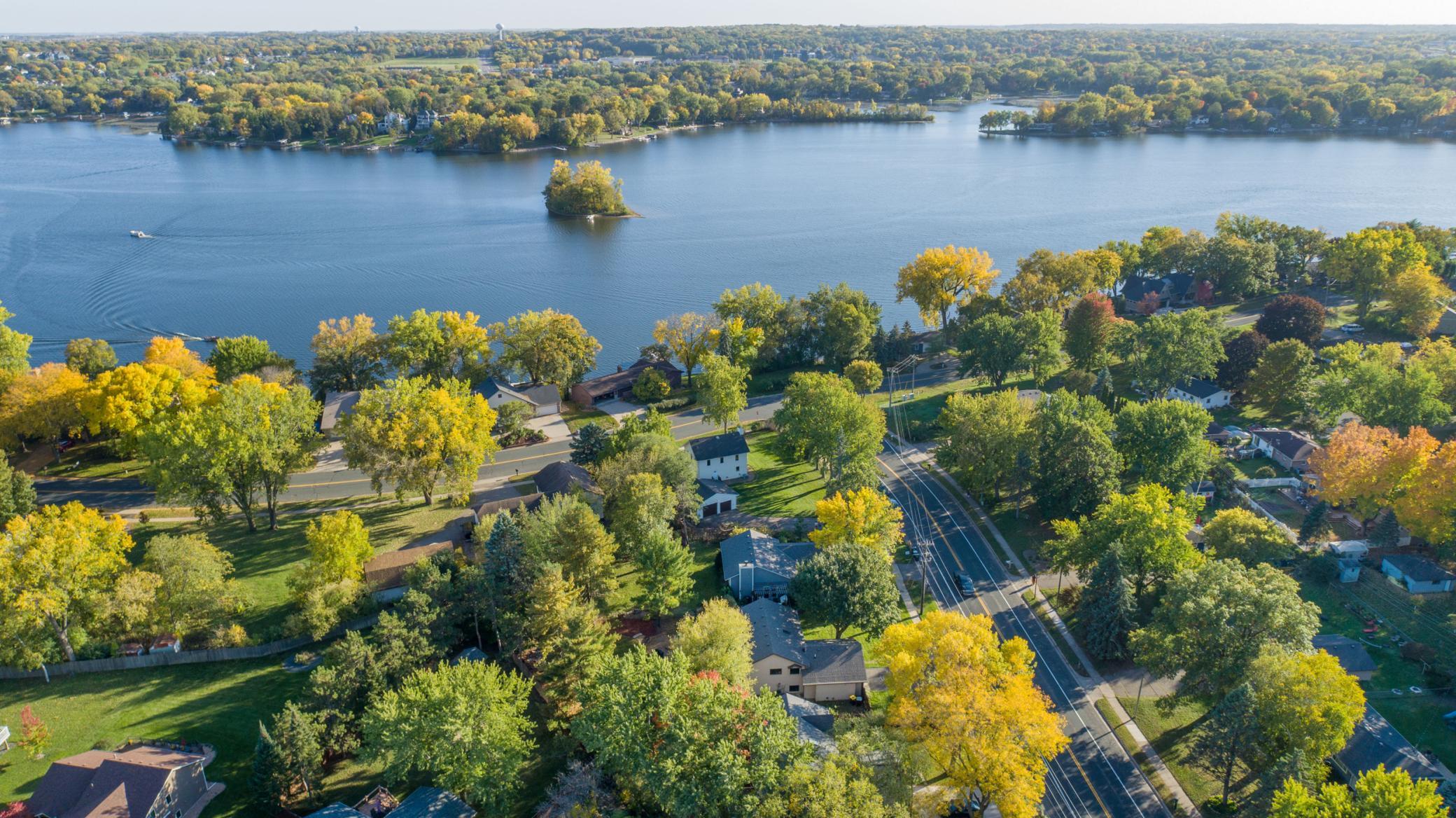 800 Crystal Lake Road E