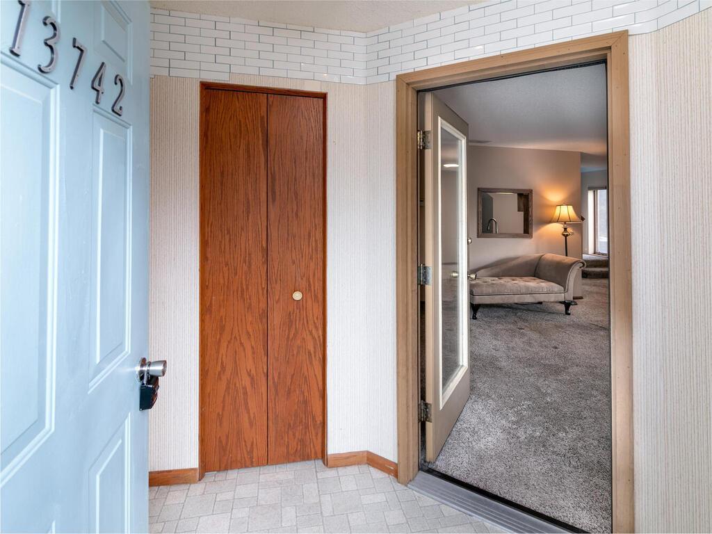 13742 Inglewood Avenue