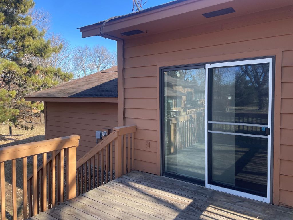 Photo of 5431 Upper 147th Street W, Apple Valley, MN 55124 (MLS # 7040435)