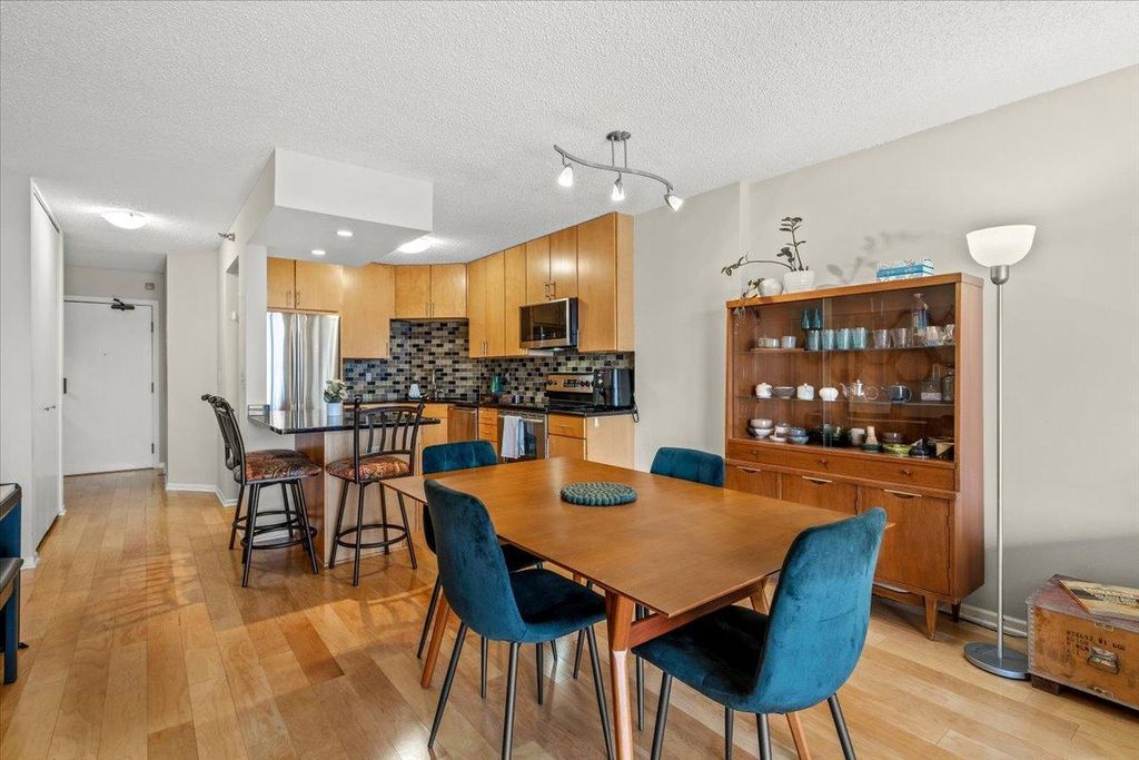 Photo of 401 S 1st Street #1612, Minneapolis, MN 55401 (MLS # 7046245)