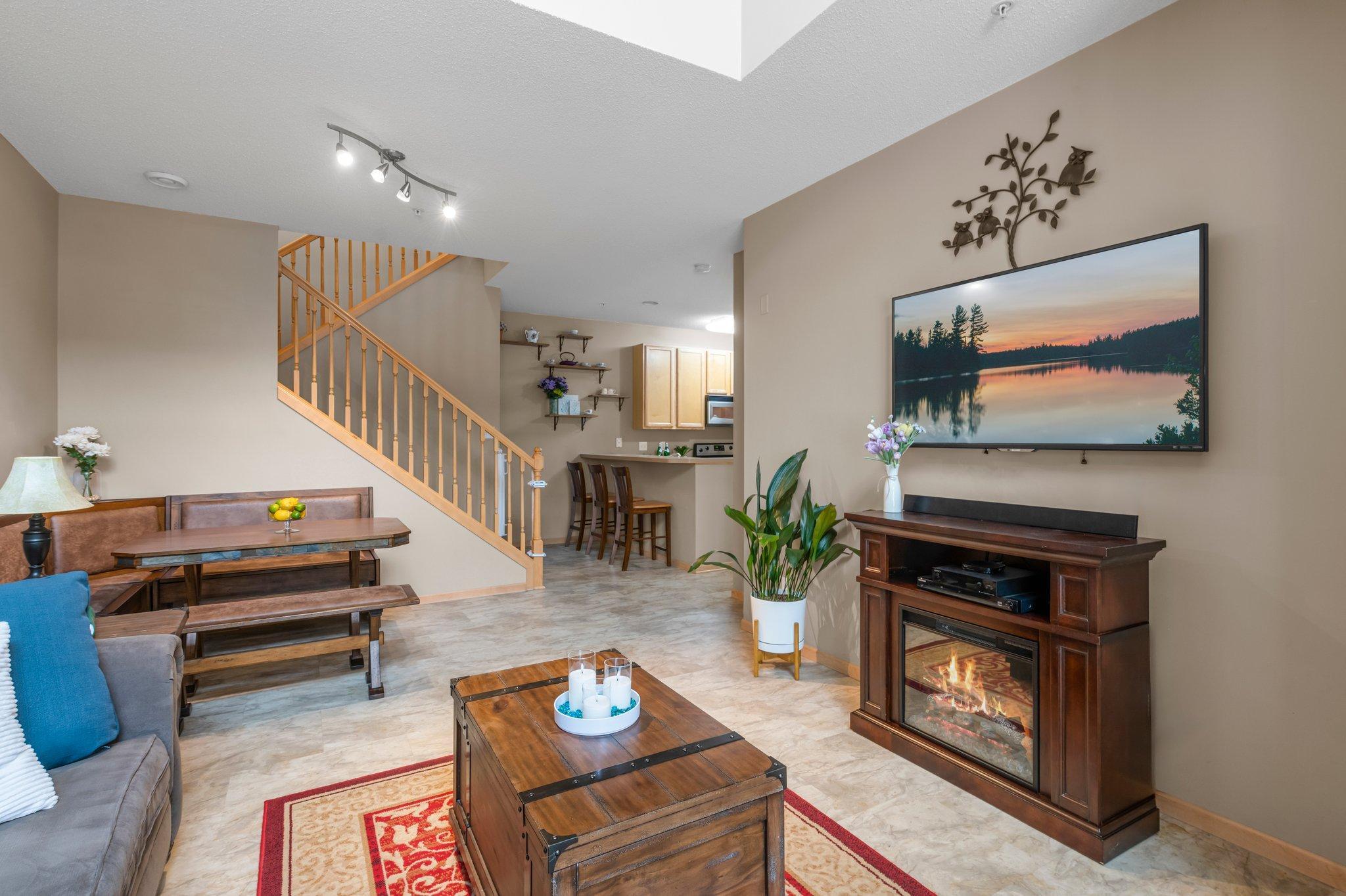1601 Woodlynn Avenue 2