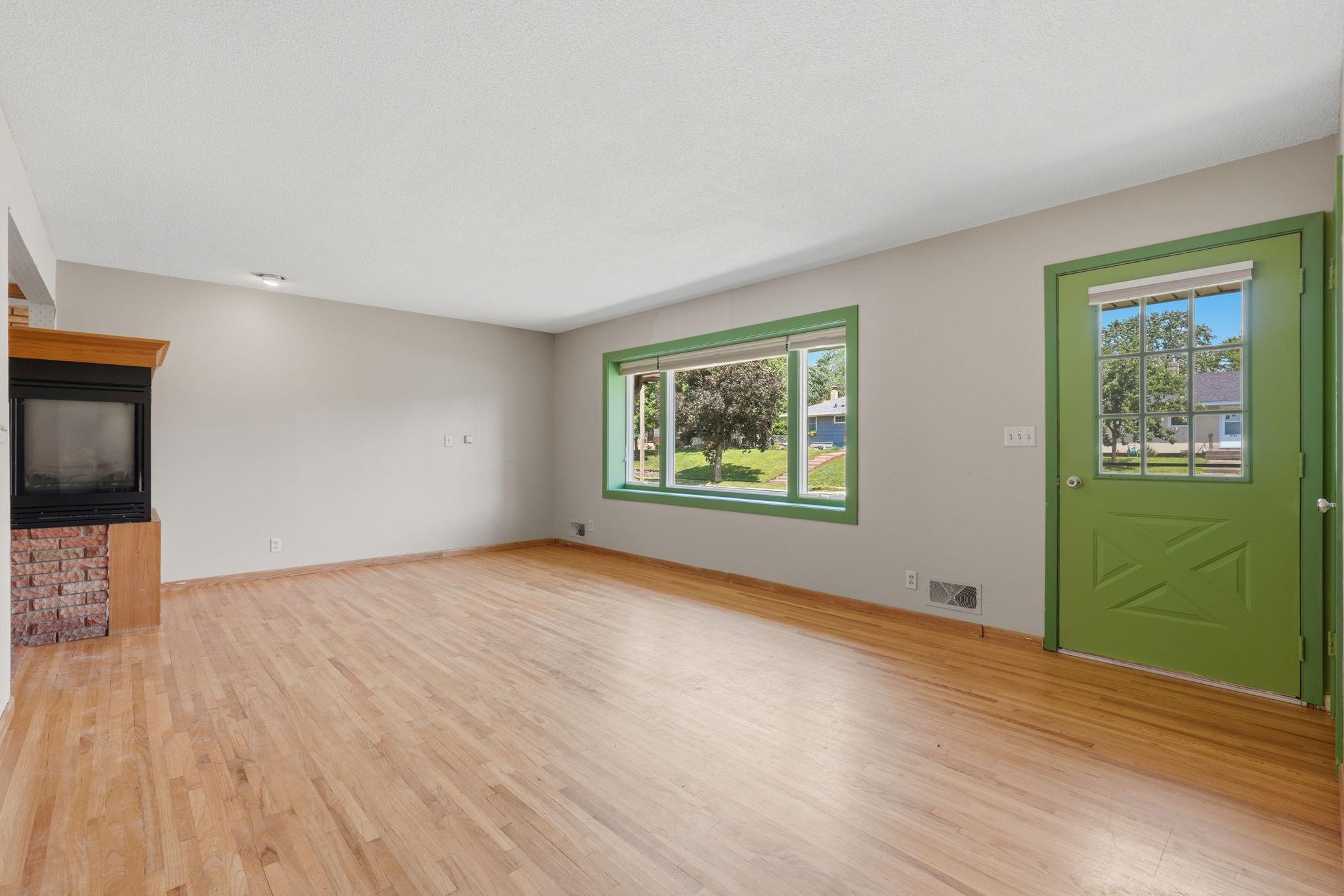 2122 Mesabi Avenue