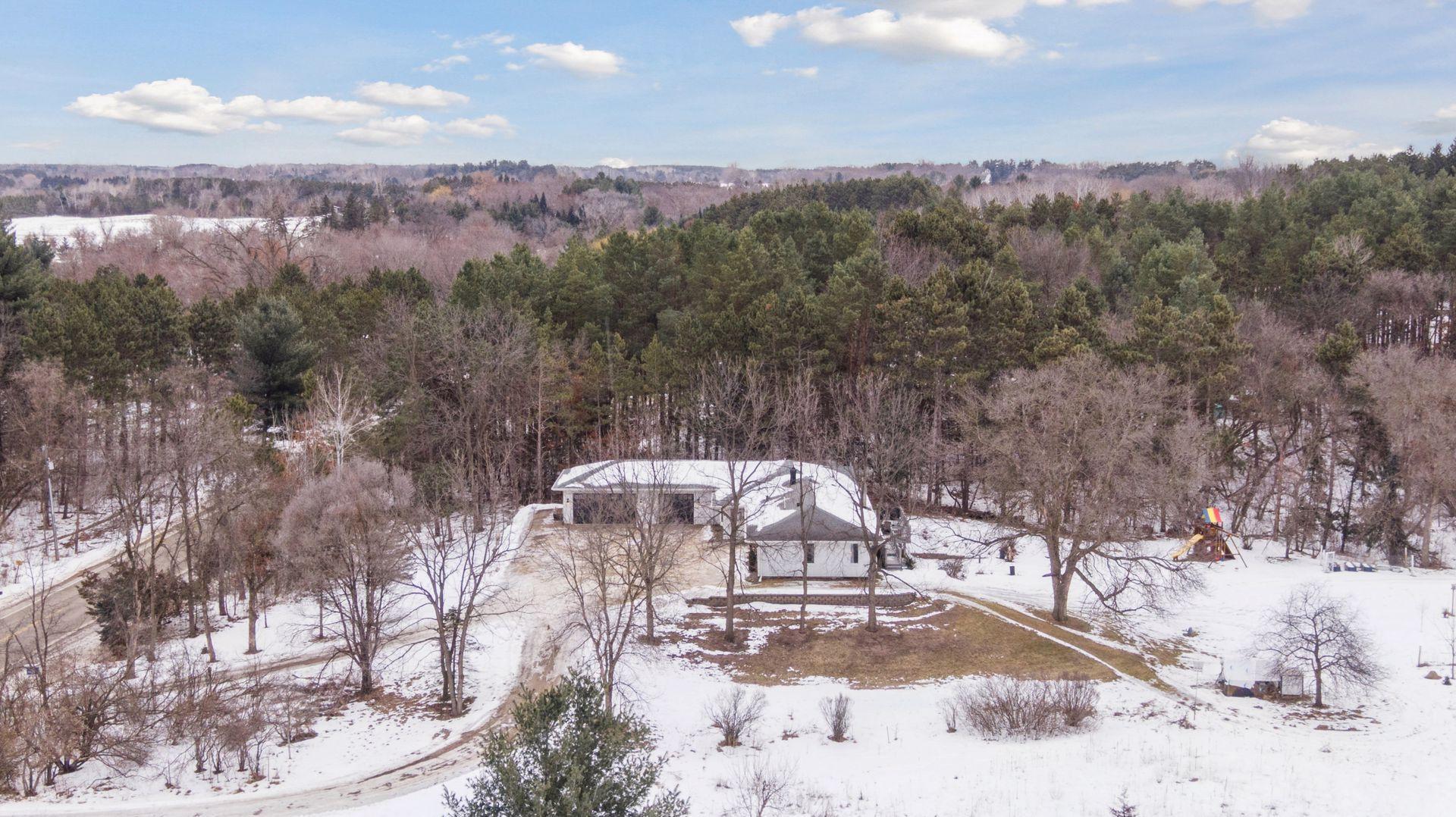 9353 Stonebridge Trail N