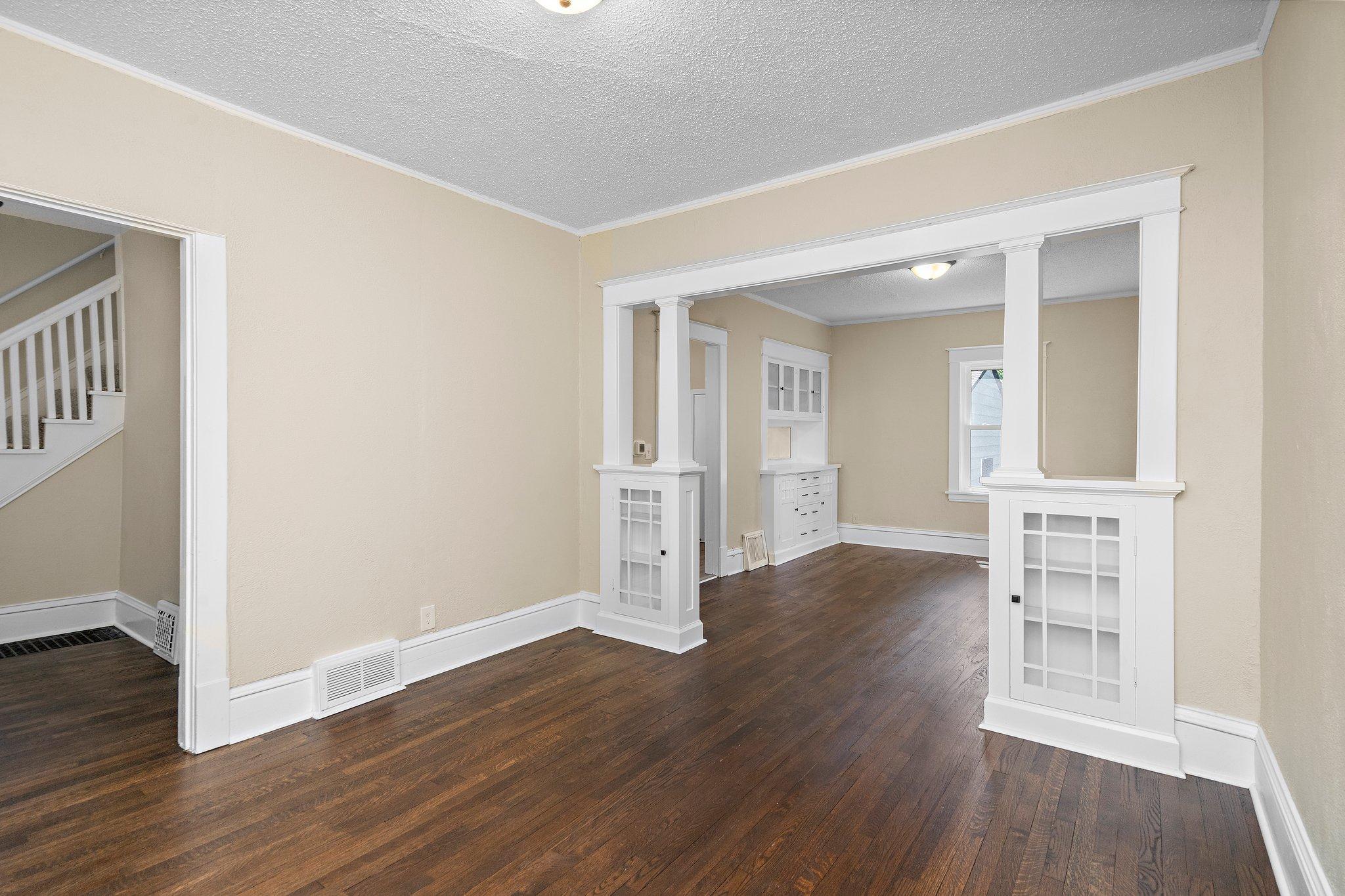 248 Ivy Avenue W