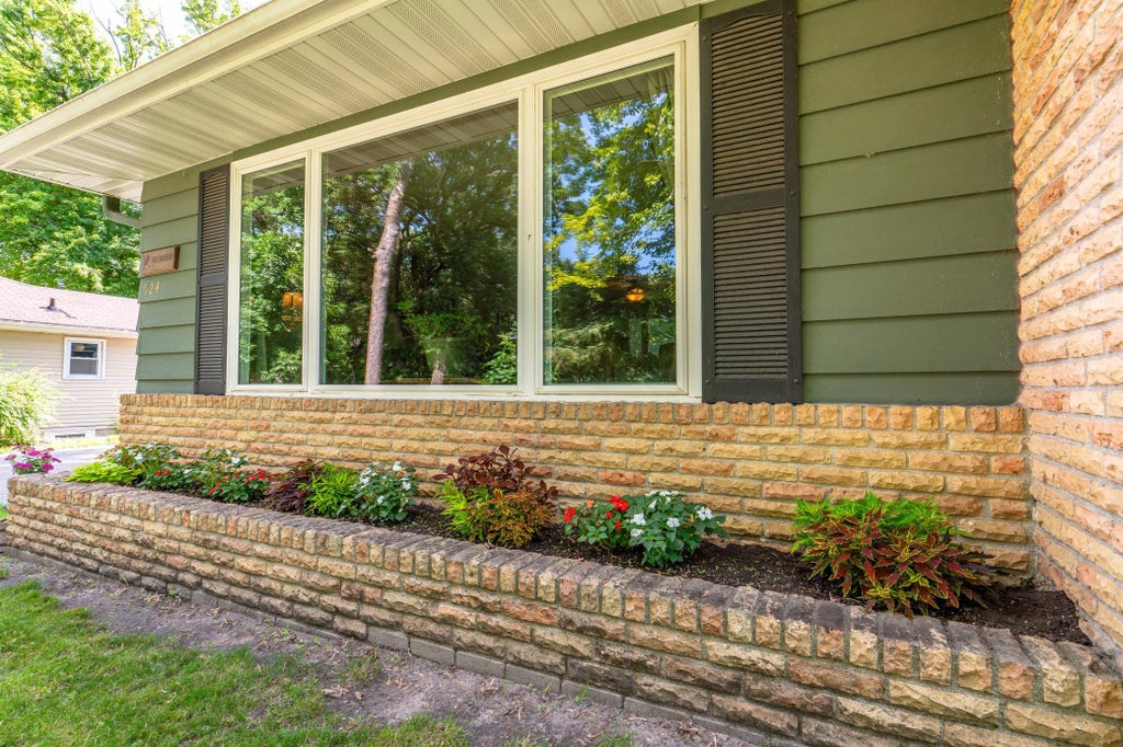 Photo of 524 Guttenberg Heights, Fergus Falls, MN 56537 (MLS # 7122496)
