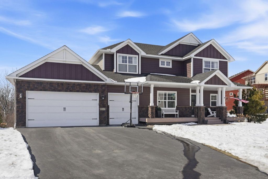 Photo of 1860 White Pine Court, Stillwater, MN 55082 (MLS # 7039561)