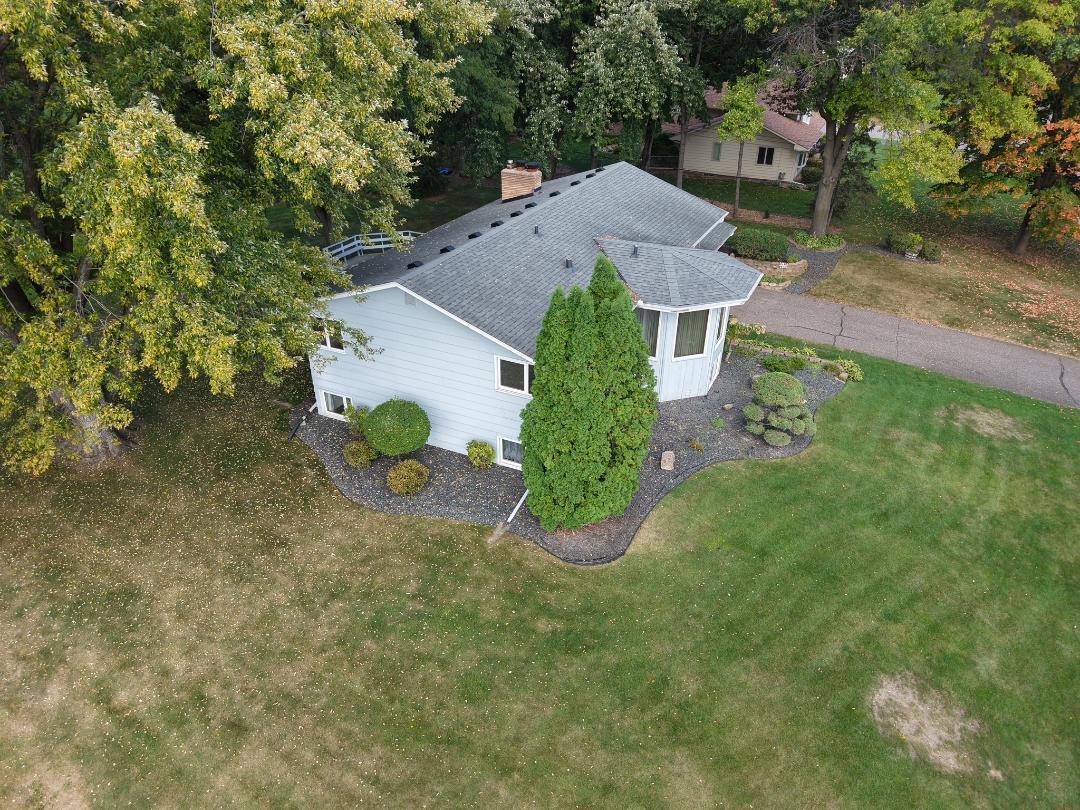 4835 Yorktown Lane N