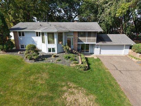 4835 Yorktown Lane N Plymouth MN 55442