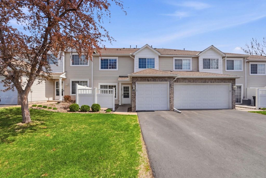 Photo of 11428 Elmwood Avenue N, Champlin, MN 55316 (MLS # 7058218)